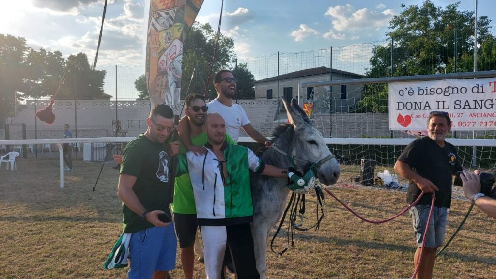 Asciano, Il Prato vince il Palio dei Ciuchi 2021