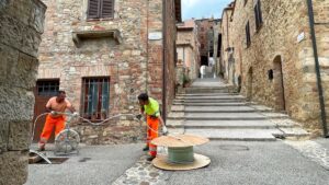Radicondoli: in corso la stesura della nuova fibra a banda ultralarga