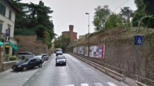 Viabilità a Siena, la segnalazione: "Riaprire il doppio senso in Strada di Marciano!"