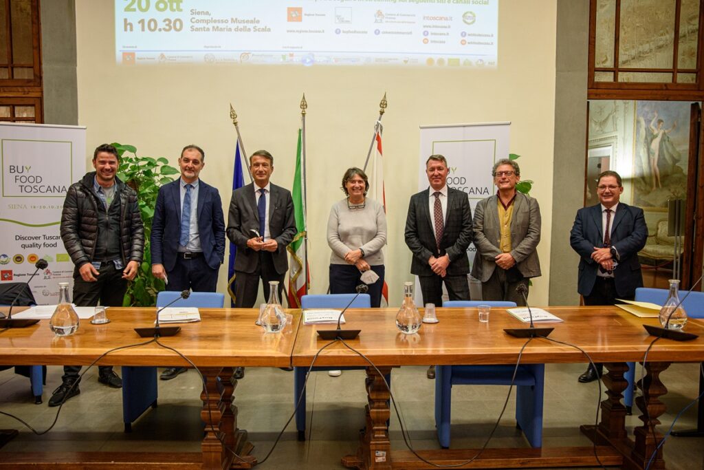 Confesercenti e Confcommercio Siena: "Buyfood, vergognoso lo spostamento alla zitta"