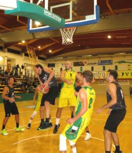 Vismederi Costone supera Invictus Livorno 74-61