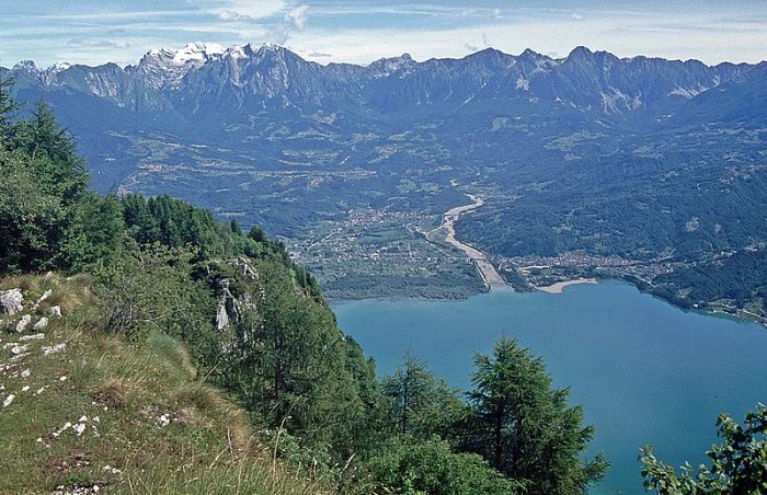 Famiglia senese di camperisti dispersa in Alpago: ore di ricerche, ascoltavano i cervi nel bosco