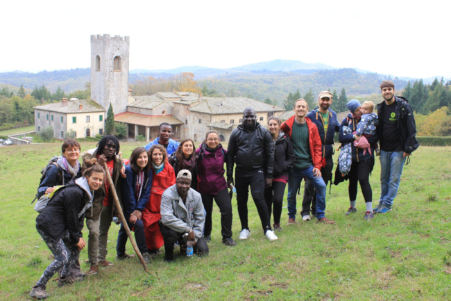 Sentiero Oxfam, a Gaiole giornata di condivisione con i minori stranieri accolti in Toscana