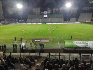 Il Siena pareggia 1-1 con il Pescara giocando in 10 dal 38esimo