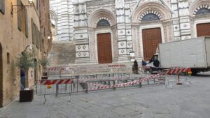 Querelle dehor in piazza San Giovanni, Opera: "Non abbiamo sbagliato niente, aspettiamo chiarimenti dal Comune"