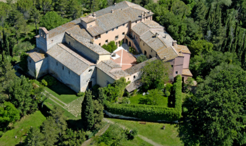 Sarteano: tenuta-abbazia di Spineto acquistata per 30 milioni da colosso del turismo di lusso