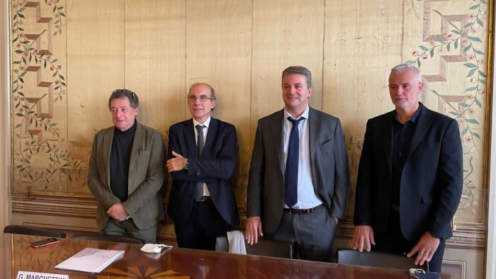 Stretto l'accordo tra Ance Siena ed Emma Villas Aubay Siena: sar&agrave; official partner