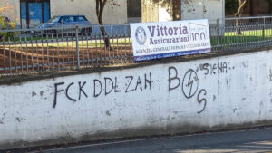 Atti vandalici nei confronti del DDL Zan a Sinalunga e Bettolle