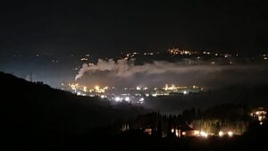 Distilleria Deta, tino travasato alle 3 di notte. Il Comitato in difesa della Valdelsa: "Cosa &egrave; fuoriuscito?"