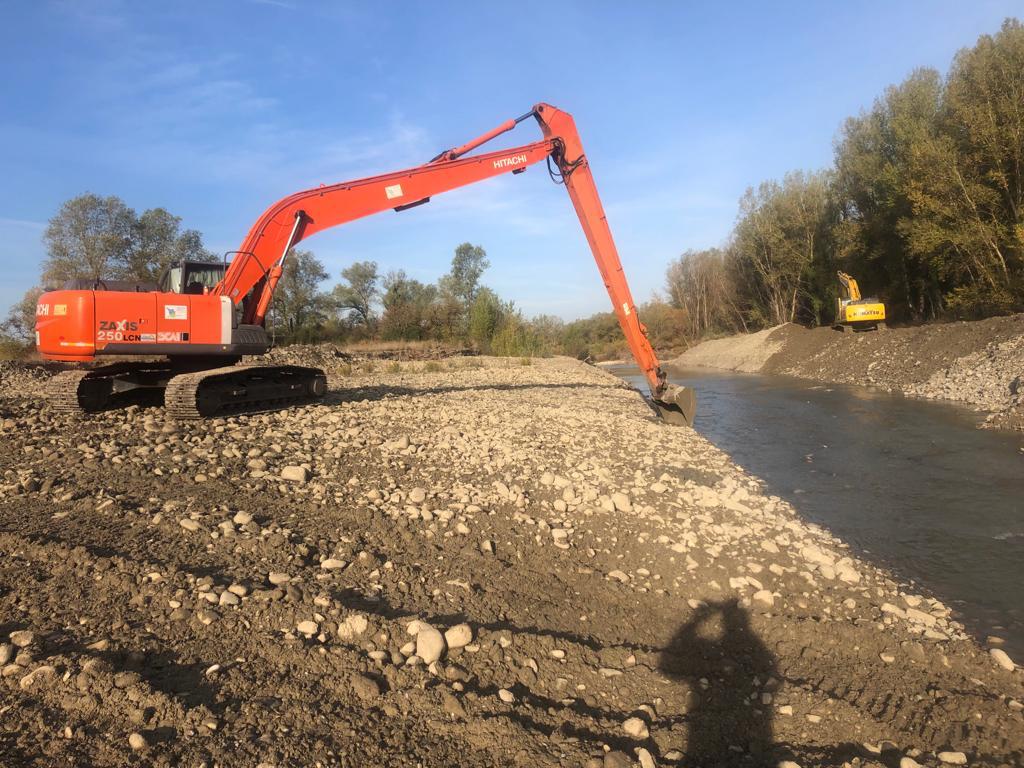 Consorzio di Bonifica 6 Toscana Sud: importanti lavori di manutenzione lungo il fiume Orcia