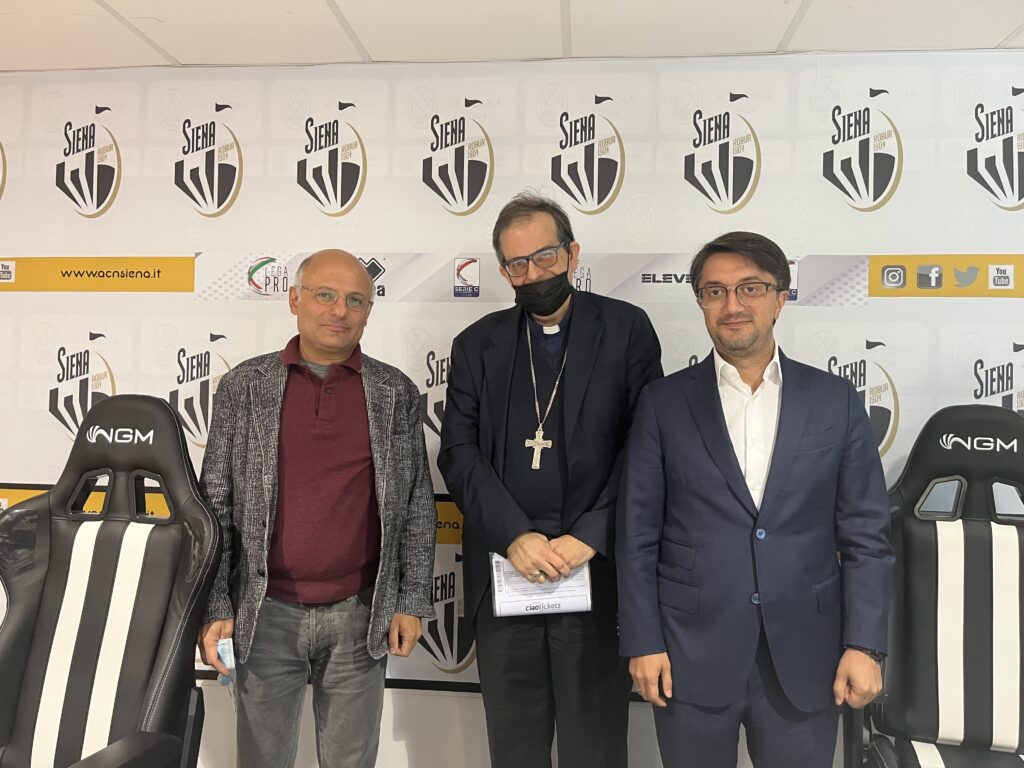 Il Cardinale Lojudice nel pre-partita della Robur: "Aspetto il Papa a Siena&rdquo;
