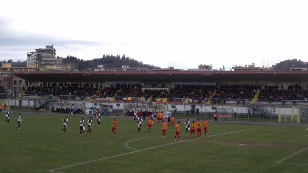 Poggibonsi, contributo di 162mila euro per la tribuna centrale dello stadio Lotti