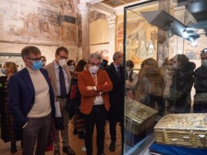 I bottini di Siena e l&rsquo;Evangeliario prendono vita