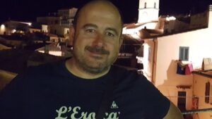 Muore improvvisamente a 55 anni dipendente del Comune di Gaiole in Chianti. Il cordoglio del sindaco