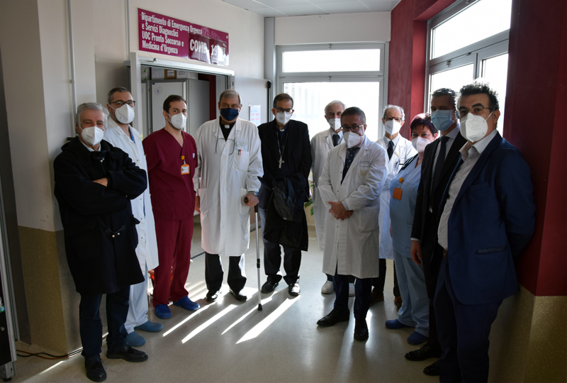 Aou Senese, gli auguri di Natale del cardinale Augusto Paolo Lojudice