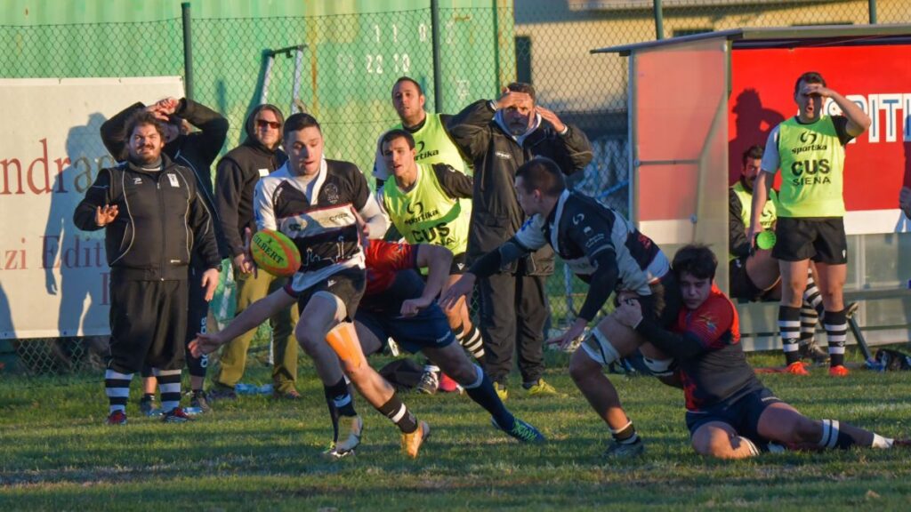 Rugby - Banca Centro Cus Siena espugna anche Imola