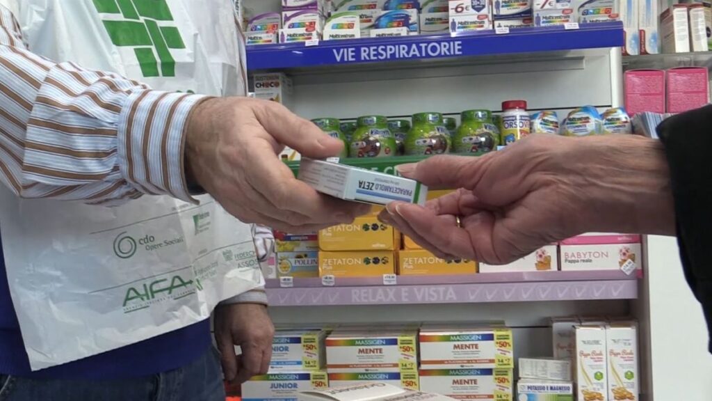 Il Banco Farmaceutico Siena incontra il Card. Lojudice per parlare di volontariato