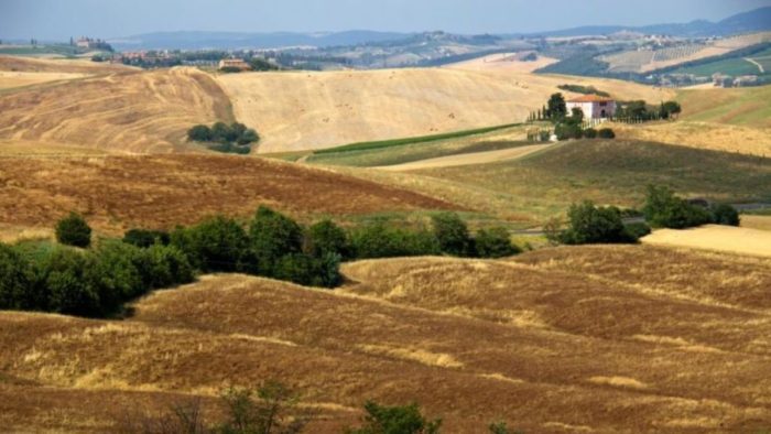 Turismo, Siena in attesa del Palio di agosto. Ciacci (Confesercenti): "Il caldo rallenta la citt&agrave;, ma gli agriturismi sono pieni"