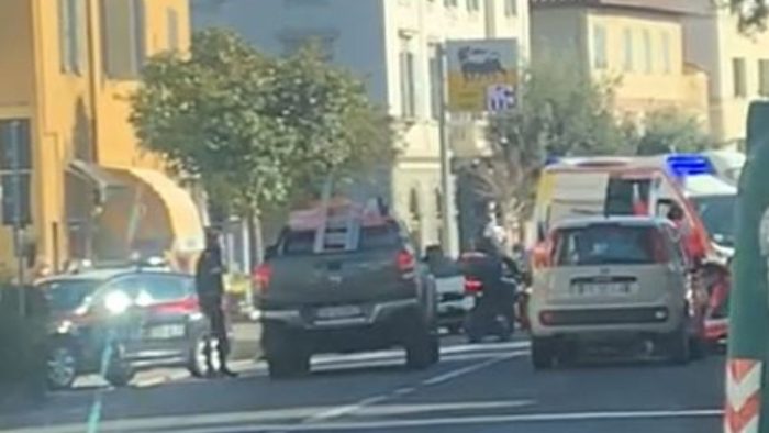 Grave donna investita in viale Cavour a Siena