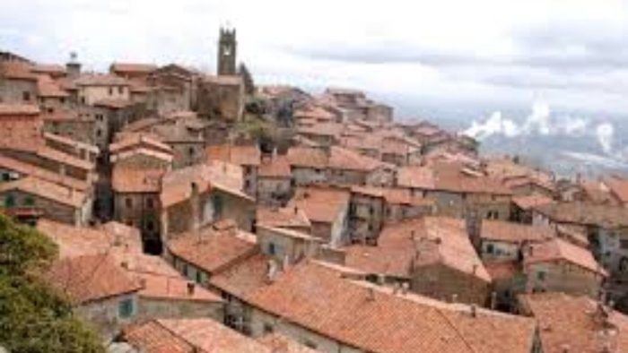 Riorganizzazione raccolta rifiuti a Piancastagnaio: da oggi inizia il servizio &ldquo;porta a porta&rdquo;