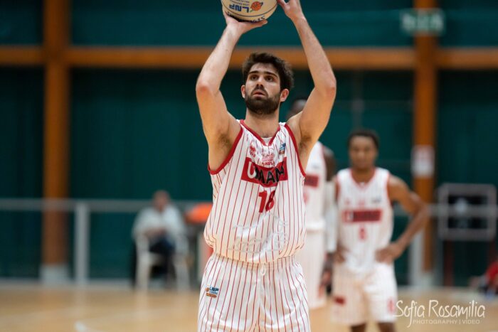 Umana Chiusi, coach Bassi: "Una vittoria importantissima frutto del contributo di tutti"