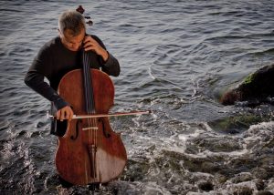 Al Politeama Giovanni Sollima solista e concertatore con l'ORT