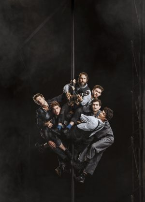 Siena, le avventure di “Machine de Cirque” sul palco dei Rinnovati