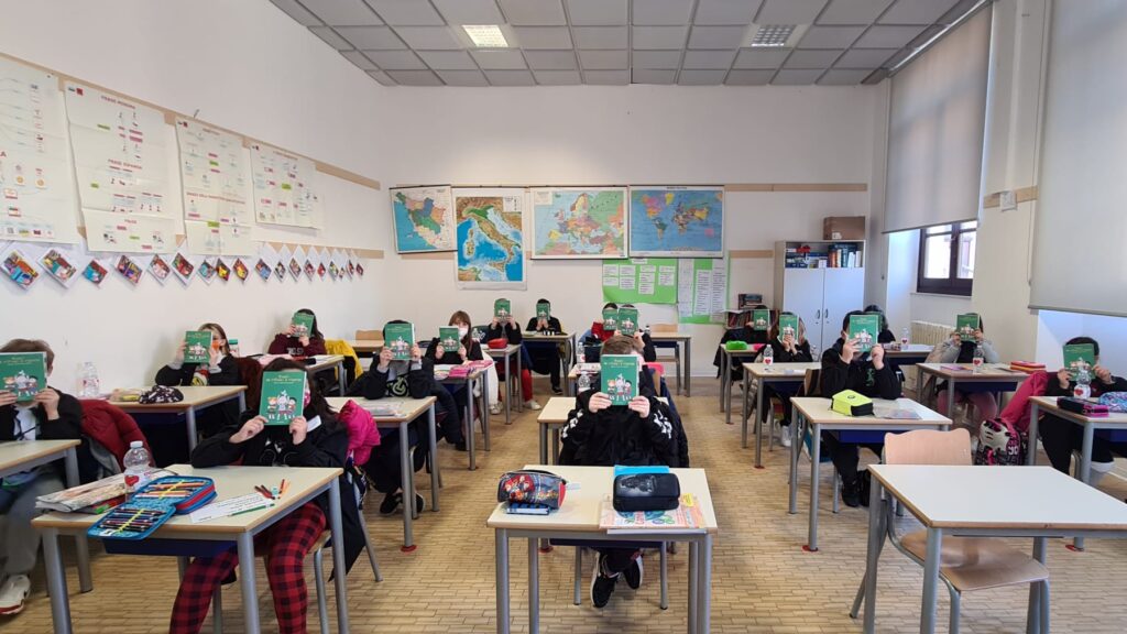 A scuola o a casa: gli studenti fanno “RI-Creazione” insieme a Sei Toscana