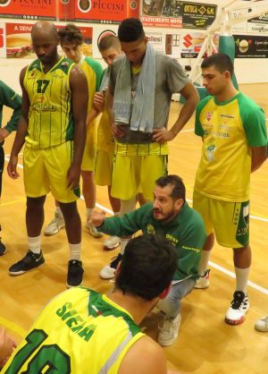 Big match di recupero per il Costone, che domani sera ospita Altopascio