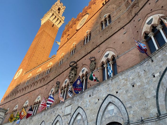 Capodanno senese, la città respira la sua tradizione
