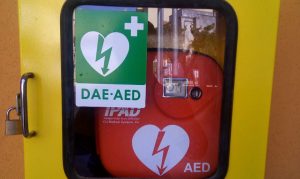 Monteroni, “Un defibrillatore sotto l’albero”: la raccolta fondi per l’acquisto e l’installazione dei Dae