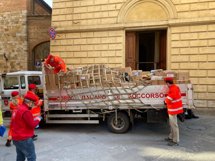 Guerra in Ucraina, partito il primo camion dei Cavalieri dell'Ordine di Malta