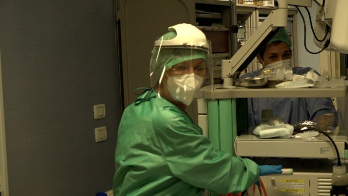 Hantavirus, donna residente a Firenze in quarantena precauzionale dopo contatto con passeggera deceduta