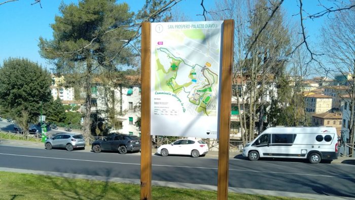 Comune di Siena: via alla segnaletica dei percorsi urbani