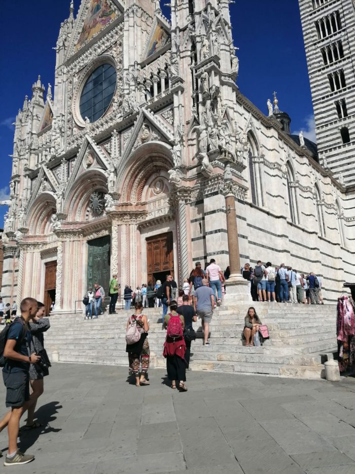 Turismo a Siena e provincia nel 2021: la situazione migliora ma non copre le perdite del 2020