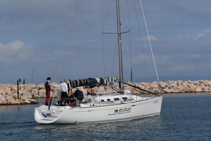 Vela: quarto posto per Razza Clandestina nel campionato invernale 2021/2022 di Punta Ala