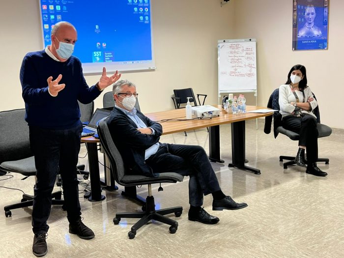 Quarta dose, D'Urso: "Non riconoscere il valore della vaccinazione è una bestemmia"