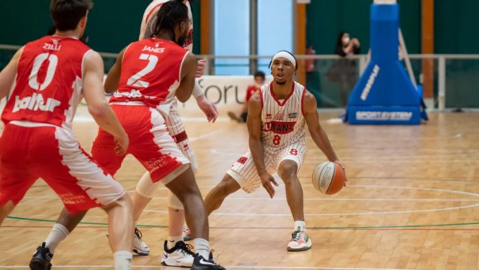 La San Giobbe Chiusi vince contro Cento e conquista i Playoff