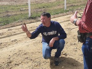 Palio, i fantini "bocciano" la pista di Monticiano