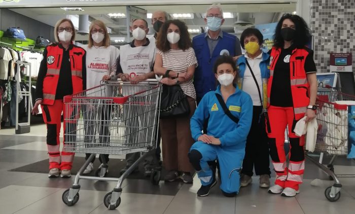 Poggibonsi: oltre 4.000 kg di prodotti da distribuire alle famiglie bisognose