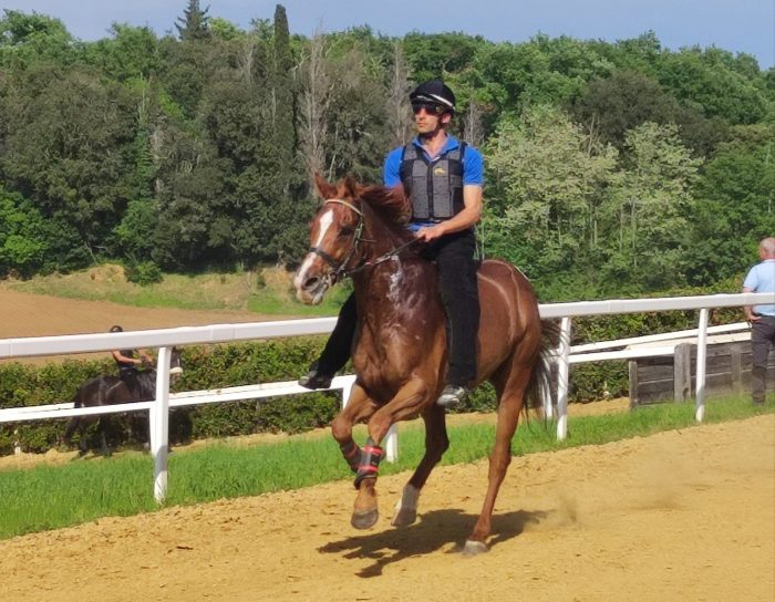 Corse di Mociano, Brigante prova forte Tabacco