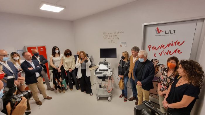 Nuovo ecografo per la Lilt in ricordo di Andrea Mari