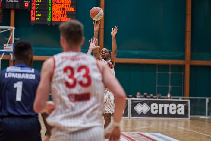 Basket: playoff A2, Chiusi passa 87-80 su Treviglio