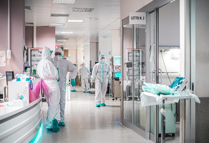 Aumentano accessi al Pronto Soccorso e diminuiscono i ricoveri per Covid: l'ospedale si riorganizza