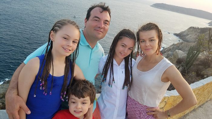 "Storie da raccontare": Eitan e Doris, oltre i confini di Messico e Grecia