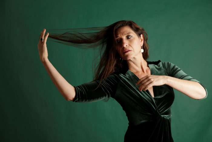 Al Politeama due masterclass di danza contemporanea con Claudia Lavista e Annabelle Dvir