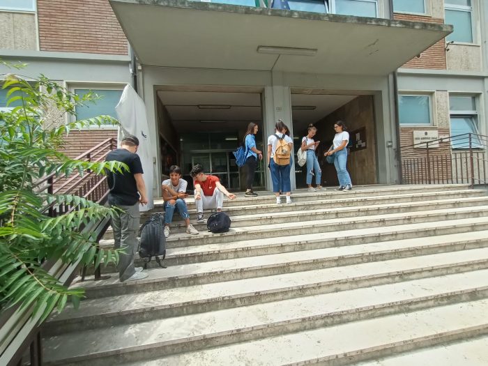 Maturit&agrave;, primo giorno di esame con il tema di italiano per 2276 studenti senesi