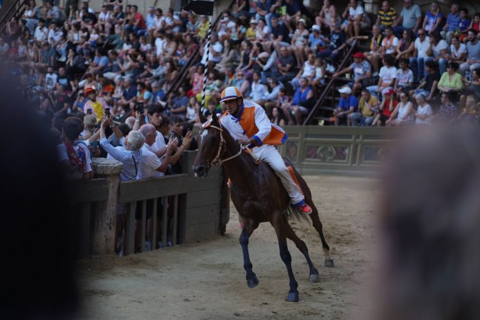 Palio 2 luglio 2022: il Leocorno vince la terza prova