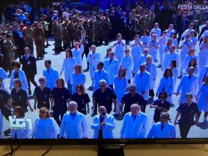 Festa della Repubblica: per la prima volta sfilano medici e professioni sanitarie. A Roma anche un po' di Siena