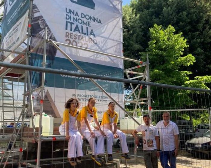 Siena si mobilita per "Una Donna di Nome Italia": parte il cantiere